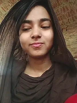Snapshot of Simran_143 chatting on July 2026 06:05:01 AM Simran 143 online show from July 2026 06:05:01 AM