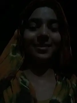 Snapshot of Simran_143 chatting on July 2026 04:32:02 PM Simran 143 online show from July 2026 04:32:02 PM