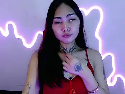 Snapshot of francine_xx chatting on June 2026 08:58:01 AM francine xx online show from June 2026 08:58:01 AM