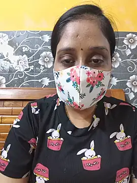 Snapshot of Garimaa_Cherry chatting on June 2026 08:04:01 PM Garimaa Cherry online show from June 2026 08:04:01 PM