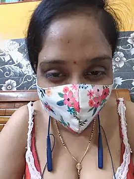 Snapshot of Garimaa_Cherry chatting on July 2026 08:00:01 PM Garimaa Cherry online show from July 2026 08:00:01 PM