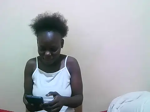 Snapshot of bianca_love2 chatting on July 2026 04:46:02 PM bianca love2 online show from July 2026 04:46:02 PM