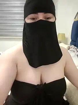 Snapshot of Bisan_sexy chatting on June 2026 10:34:02 PM Bisan sexy online show from June 2026 10:34:02 PM