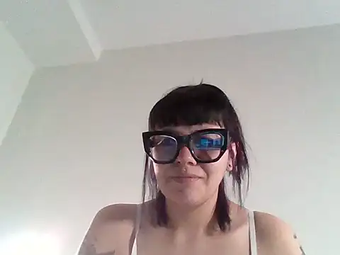 Black scarlett-25 online show from August 2026 01:02:02 PM