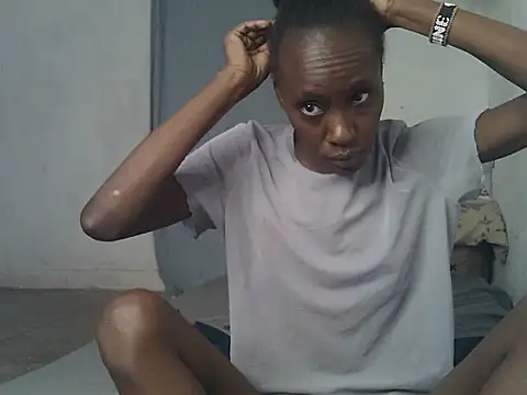 Beutypetite1 online show from August 2026 10:58:01 AM