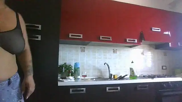 Snapshot of MissEva10 chatting on July 2026 12:01:01 PM MissEva10 online show from July 2026 12:01:01 PM