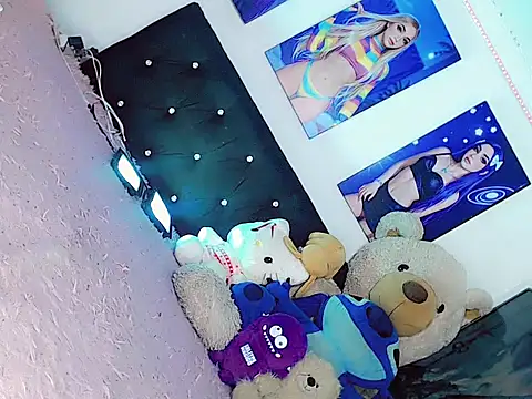 HeidiVanessa online show from June 2026 01:19:02 AM