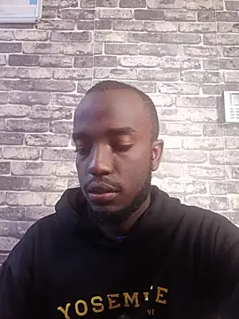 Snapshot of Earnthis chatting on August 2026 01:13:01 PM Earnthis online show from August 2026 01:13:01 PM