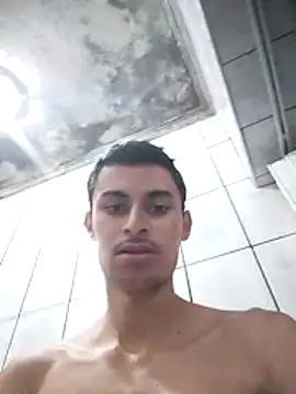 Snapshot of Binhomadeira chatting on July 2026 08:33:01 PM Binhomadeira online show from July 2026 08:33:01 PM