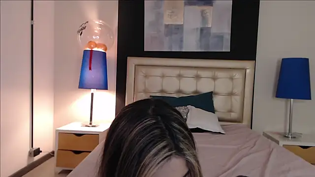 SofyaLane online show from August 2026 07:39:01 PM