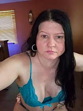 SpicyRosy online show from June 2026 09:06:01 PM