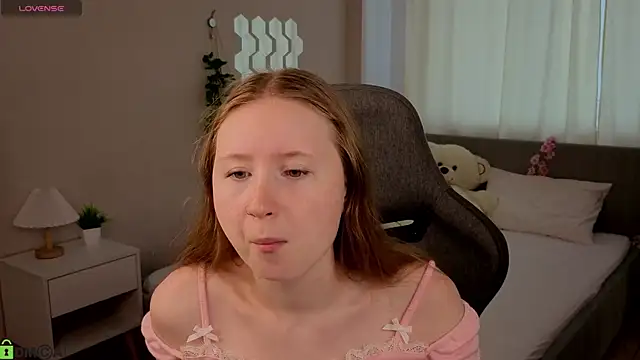 LiliTiny online show from July 2026 02:16:01 AM