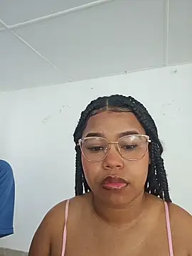 Snapshot of Alexandra_Jaramillo chatting on June 2026 12:19:01 PM Alexandra Jaramillo online show from June 2026 12:19:01 PM