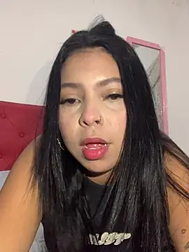 Snapshot of Emilygomez_19 chatting on June 2026 04:48:02 AM Emilygomez 19 online show from June 2026 04:48:02 AM