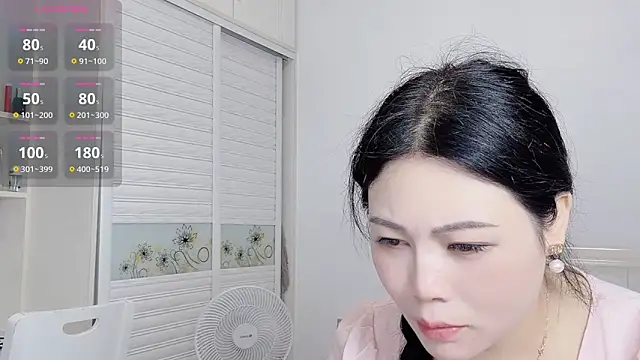 Snapshot of 709-Loveyou chatting on June 2026 06:54:02 AM 709-Loveyou online show from June 2026 06:54:02 AM