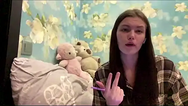 Anorislos16 online show from June 2026 05:33:02 PM