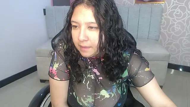 Isla ch online show from July 2026 08:00:02 PM