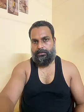 Snapshot of beast_bearded_dady chatting on June 2026 03:59:01 AM beast bearded dady online show from June 2026 03:59:01 AM
