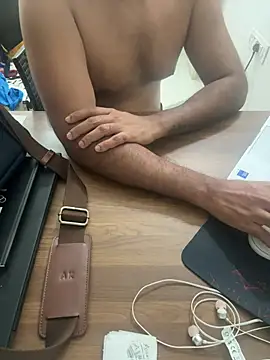 dennisexplorer2026 online show from June 2026 03:23:01 PM