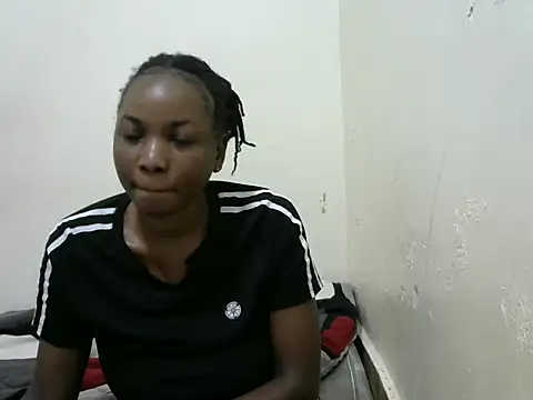 Snapshot of Qcmadonna chatting on July 2026 08:49:02 AM Qcmadonna online show from July 2026 08:49:02 AM