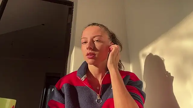 Monicaqte online show from July 2026 04:05:01 AM