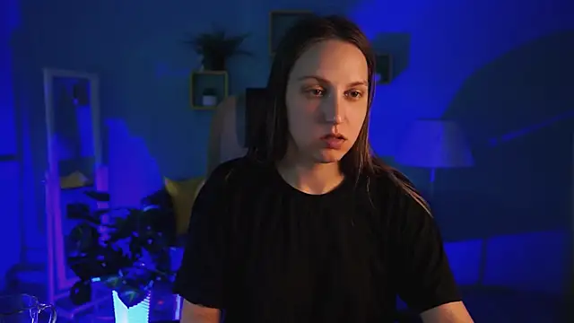 ErinWise online show from July 2026 04:25:01 AM