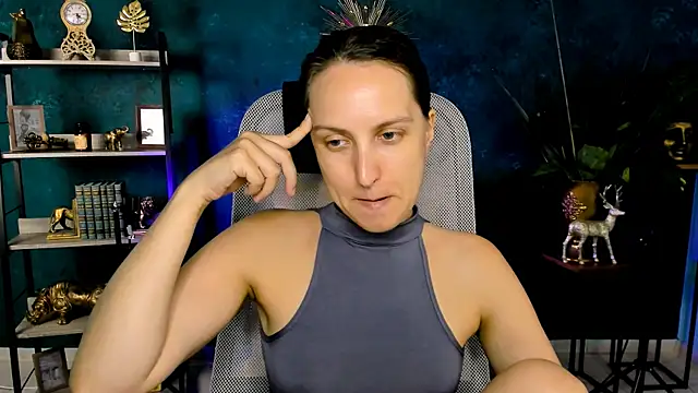 ErinWise online show from August 2026 08:30:01 AM