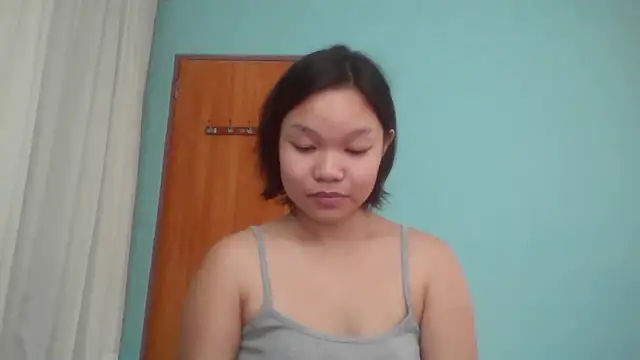 Snapshot of ShennaHarvey chatting on June 2026 09:19:02 AM ShennaHarvey online show from June 2026 09:19:02 AM