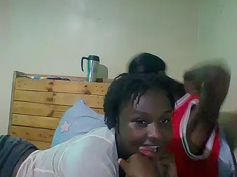 Snapshot of dirtyangel202 chatting on June 2026 10:30:01 PM dirtyangel202 online show from June 2026 10:30:01 PM
