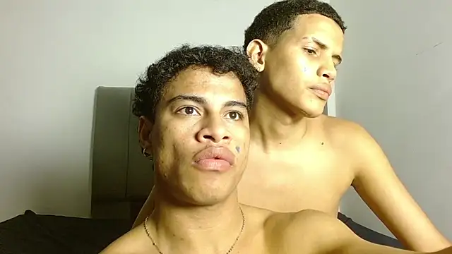 Snapshot of Jose_And_Daniel chatting on June 2026 05:12:01 AM Jose And Daniel online show from June 2026 05:12:01 AM