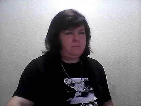 Snapshot of HannahAna39 chatting on June 2026 04:18:02 AM HannahAna39 online show from June 2026 04:18:02 AM