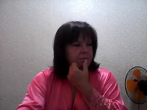 Snapshot of HannahAna39 chatting on July 2026 04:48:01 AM HannahAna39 online show from July 2026 04:48:01 AM