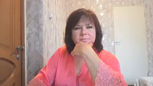 Snapshot of HannahAna39 chatting on July 2026 07:11:02 AM HannahAna39 online show from July 2026 07:11:02 AM