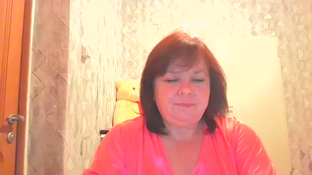 Snapshot of HannahAna39 chatting on July 2026 06:04:01 PM HannahAna39 online show from July 2026 06:04:01 PM