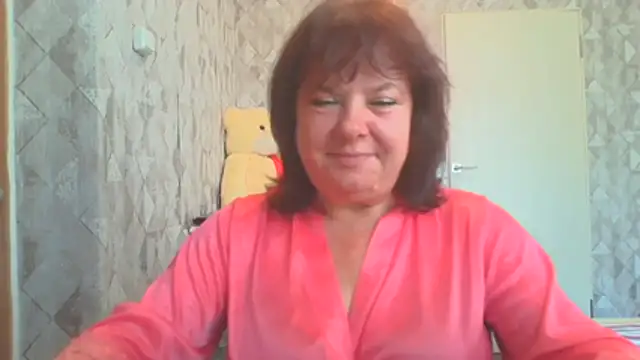 Snapshot of HannahAna39 chatting on August 2026 06:37:01 AM HannahAna39 online show from August 2026 06:37:01 AM