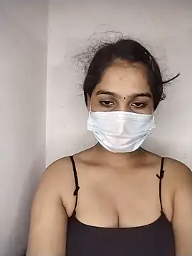 nikita-cam online show from July 2026 07:35:01 PM
