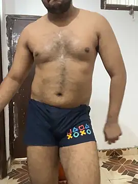 Snapshot of The_chiillguy chatting on July 2026 07:01:01 AM The chiillguy online show from July 2026 07:01:01 AM