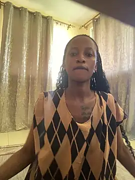 Snapshot of Sexie_henessy chatting on July 2026 09:05:01 AM Sexie henessy online show from July 2026 09:05:01 AM
