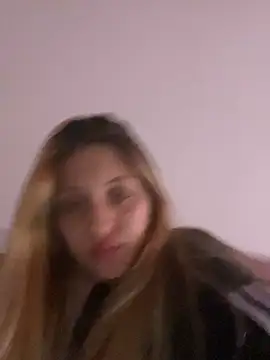 Rubia-delicada online show from June 2026 03:38:02 PM