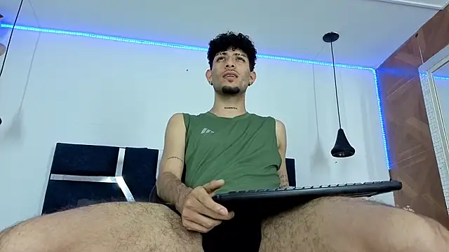 Chrisupland online show from June 2026 06:31:02 PM
