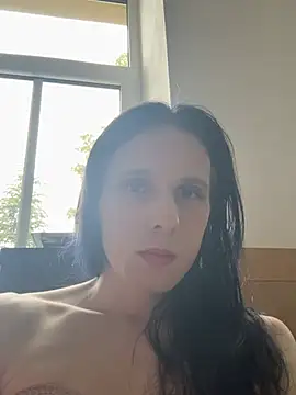 valeriebohm online show from July 2026 05:12:02 PM