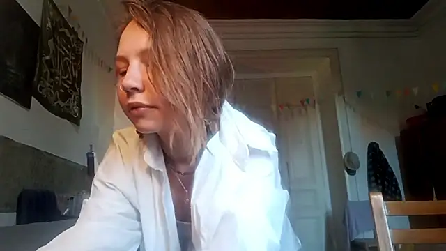 Olivianna online show from June 2026 04:02:02 PM