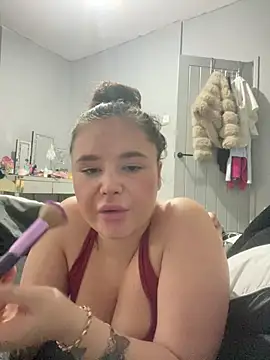 EmilyRosexox online show from July 2026 05:05:02 PM
