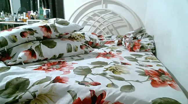 Snapshot of dominant_mistress69 chatting on January 2025 12:19:02 PM dominant mistress69 online show from January 2025 12:19:02 PM