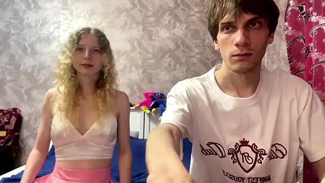 Snapshot of Cute__Couple_ chatting on July 2026 07:30:01 PM Cute Couple online show from July 2026 07:30:01 PM