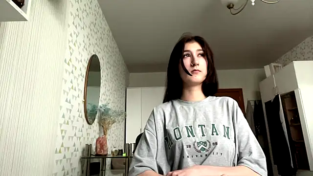 Snapshot of HildegardGallaty chatting on July 2026 02:23:01 PM HildegardGallaty online show from July 2026 02:23:01 PM