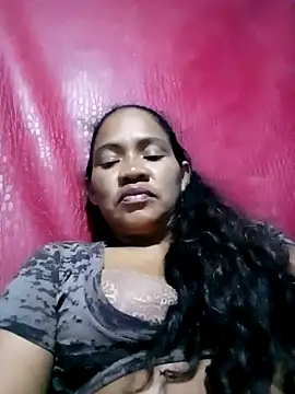 Snapshot of Sexymonmy chatting on July 2026 04:50:02 AM Sexymonmy online show from July 2026 04:50:02 AM