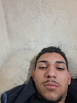 Snapshot of andre_oliver2 chatting on July 2026 01:06:02 PM andre oliver2 online show from July 2026 01:06:02 PM