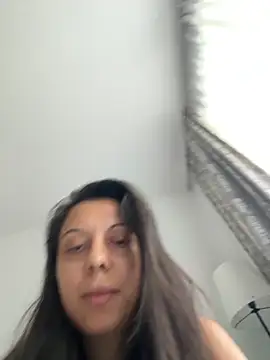 IzyDiamond online show from July 2026 09:26:01 AM