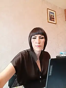 Snapshot of VelvetMansionHQ chatting on July 2026 12:33:01 PM VelvetMansionHQ online show from July 2026 12:33:01 PM